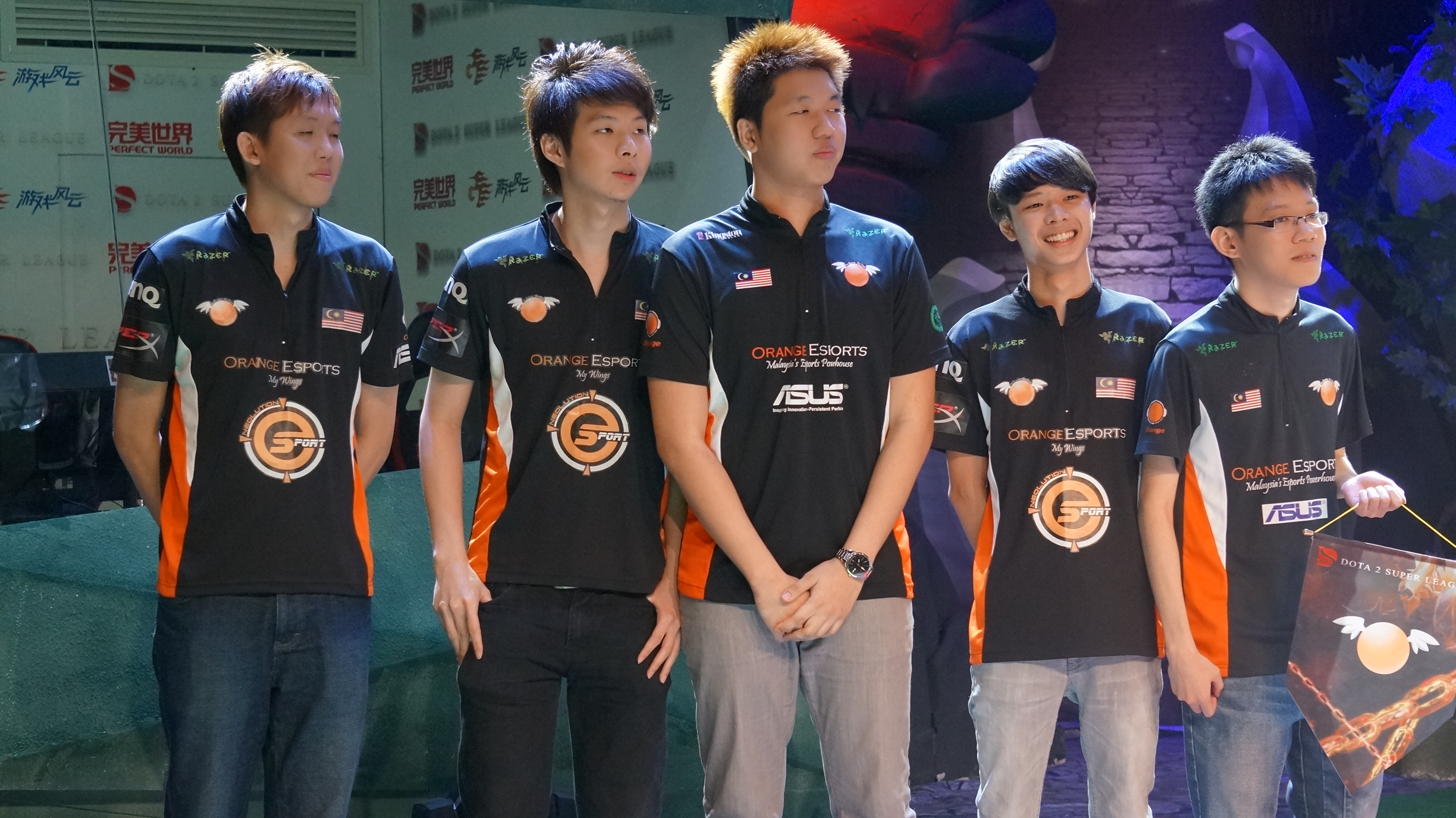 电子竞技赛场焦点：非Ban必选英雄盘点——闪电侠、风暴之眼领衔-火博电竞